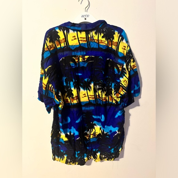 Men’s vacation button up polo - Picture 2 of 4